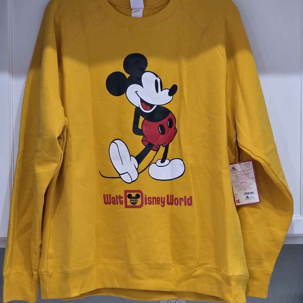 NWT Disney Walt Disney World Mickey Mouse Yellow Crewneck Sweater Size XL
